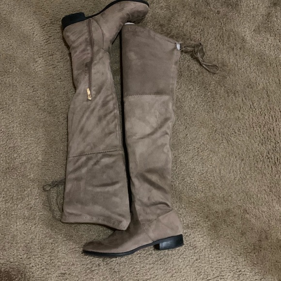 Catherine Malandrino riding boots - Picture 2 of 3